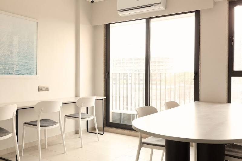 Union Living: A luxury girls hostel pg for students and working women in Kudasan Gandhinagar