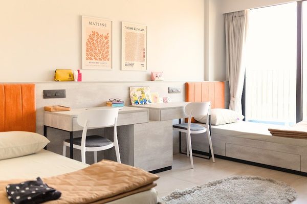 Union Living: A luxury girls hostel pg for students and working women in Kudasan Gandhinagar