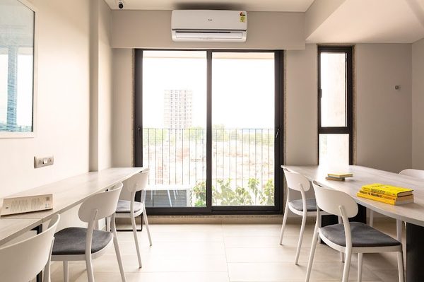 Union Living: A luxury girls hostel pg for students and working women in Kudasan Gandhinagar